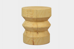 Stołek z litego drewna - Vuku